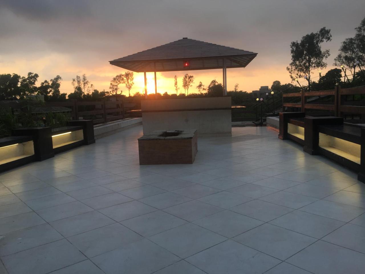 Casa Dios Luxury Villas Khandala  ภายนอก รูปภาพ